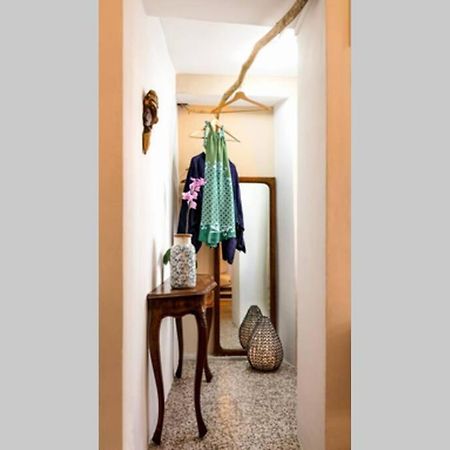 Al Vicolo Del Gallo Appartamento 瓦拉洛 外观 照片